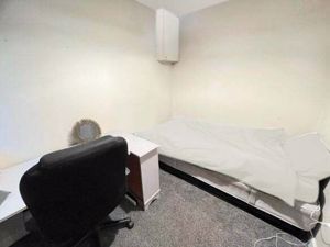 Photo 11- click for photo gallery